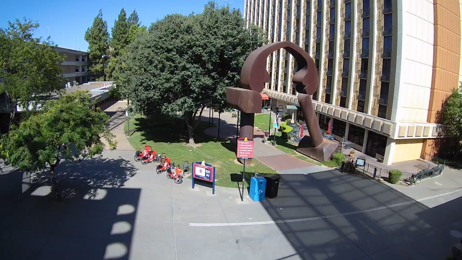 Rhombus-R2-Security-Camera-View